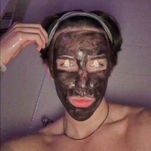 Meet your Posher, Brady